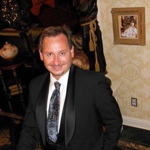 Meet your Posher, Jay